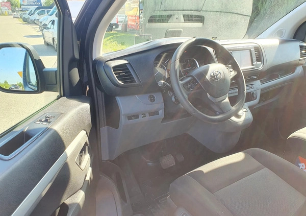Toyota ProAce cena 89900 przebieg: 168000, rok produkcji 2017 z Wadowice małe 631